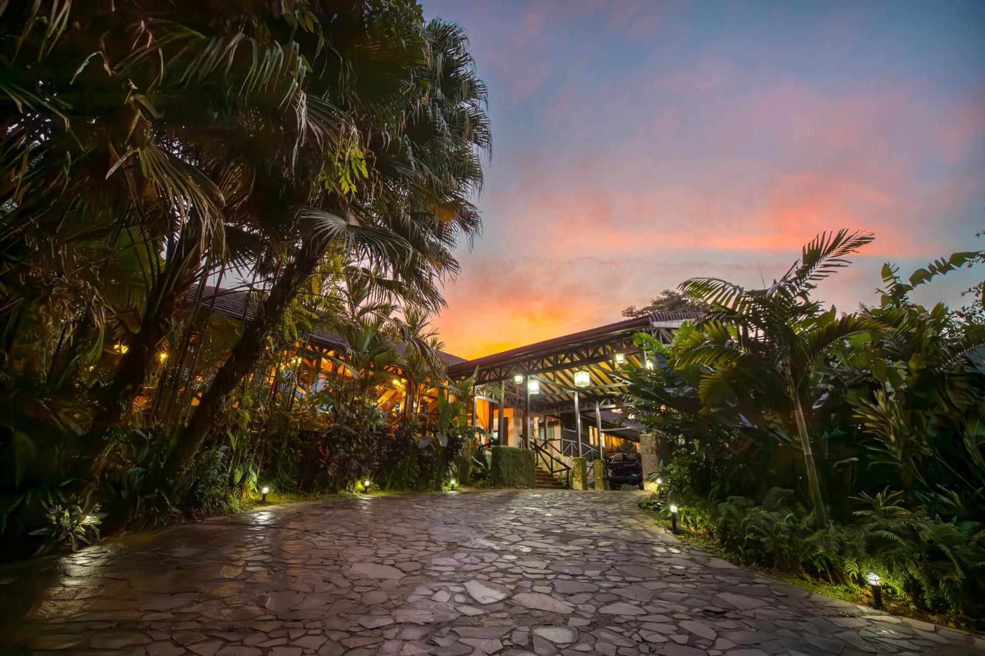 Hideaway Rio Celeste Hotel Bijagua Exterior photo