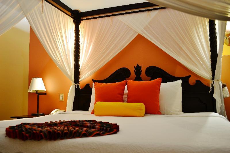 Hideaway Rio Celeste Hotel Bijagua Exterior photo