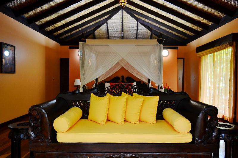 Hideaway Rio Celeste Hotel Bijagua Exterior photo